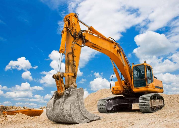 Nous fournissons du matériel TP en location pour des chantiers efficaces.